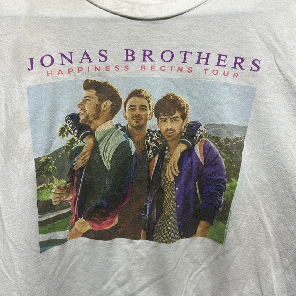 Jonas brothers Happiness Begins 2019 Tour T-Shirt - Picture 2 of 6